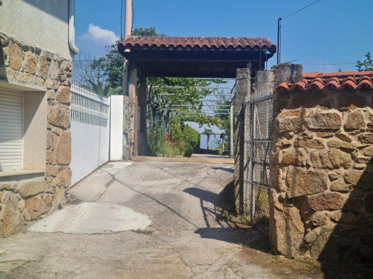Castelodobispo - Ourense Sobrado del Obispo Bagian luar foto